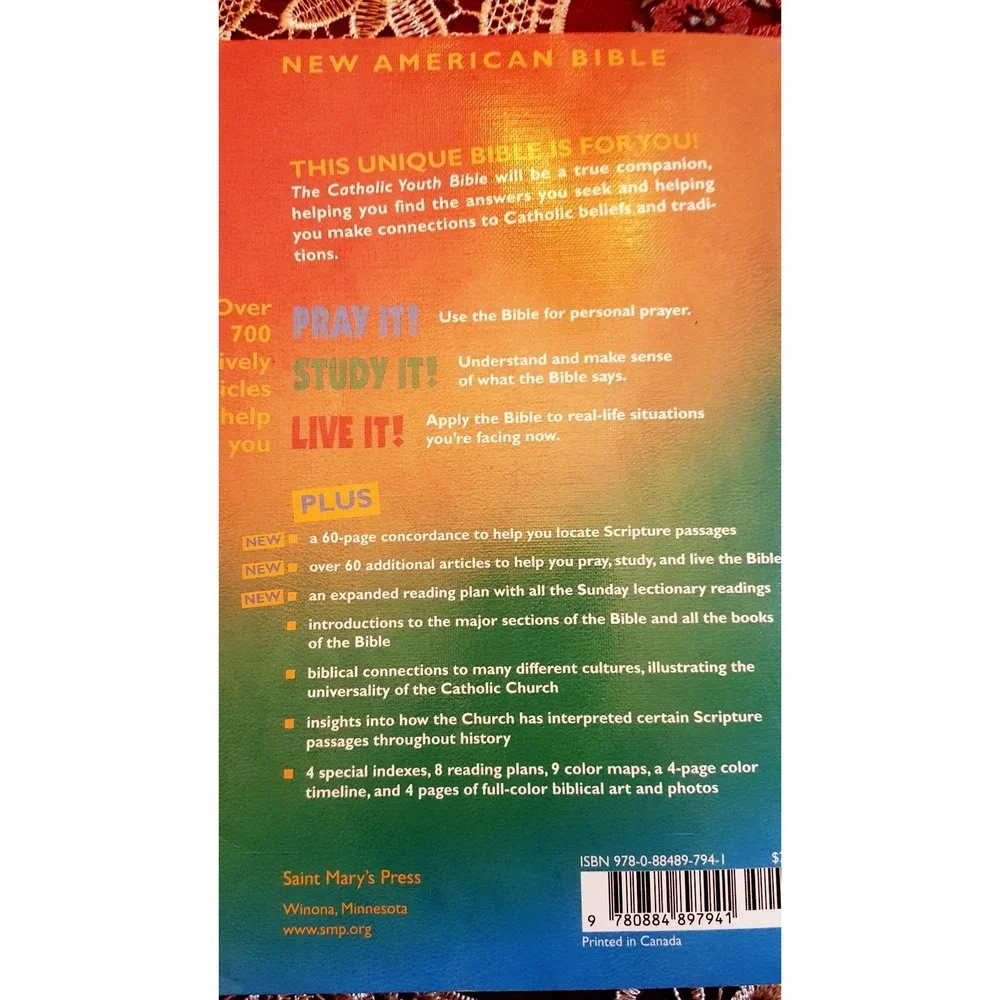 The Catholic Youth Bible Revised New‎ American Bible Saint Mary Press Paperback